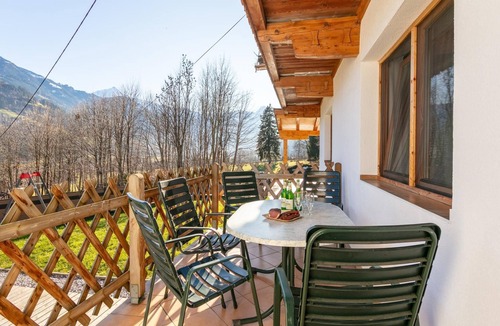 Zellberg Apartment | Lovingly furnished apartement with bbq