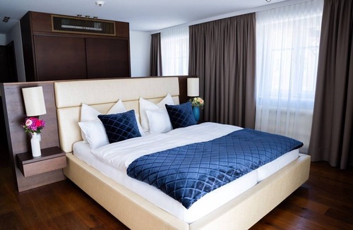 Mondsee Hotel | Luxury Boutique Hotel Iris Porsche