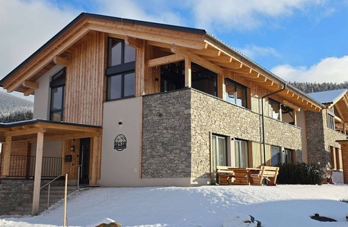 Sankt Lambrecht House | Luxury chalet Alpenglück with sauna at ski slopes