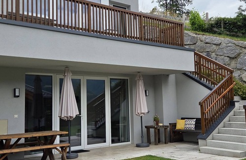 Lengdorf Apartment | Luxury family vacation home with great views and private summer terrace