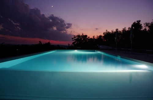 Casette d'Ete House | Maple tree tent with pool