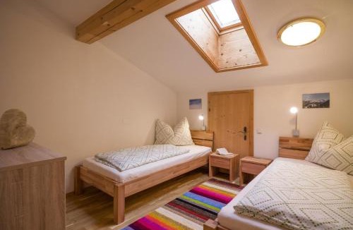 Kirchberg in Tirol Apartment | Mauerhof Ferienwohnung am Bauernhof