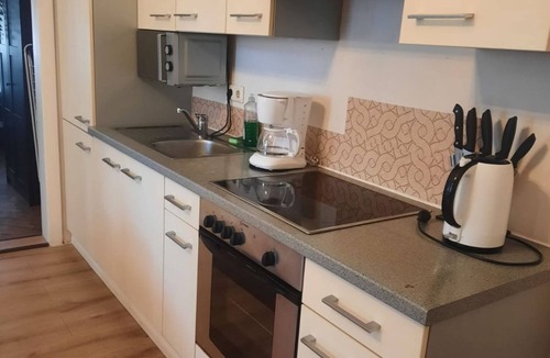 Landstrasse Apartment | Metropolitan Charm: Stylish 2+1 Apt@ Vienna's Core