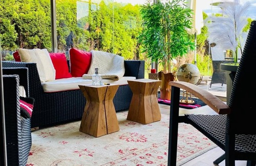 Adnet Apartment | Modern Alpine Apartment with Mountain View, Private Pool, and Wi-Fi