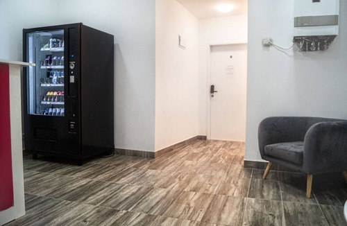 Mariahilf Apartment | Modern Hotel Room | City View | Mariahilfer