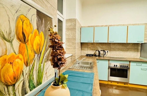 Liesing Apartment | Modern Room Two, Ideally Located Near Atzgersdorf