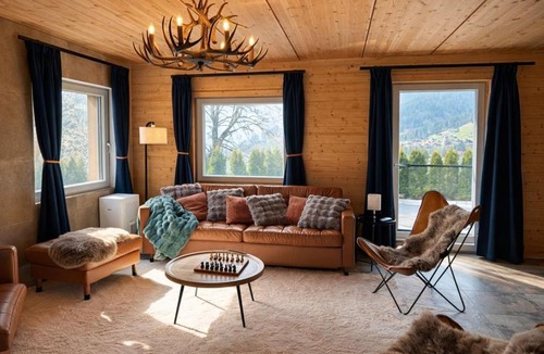 Bangerten Ski Chalet | Modern SPA Chalet near Interlaken with AC, Terrace and Lake View