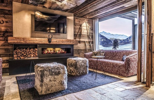 Soelden Ski Chalet | Mountaineer chalet - top location directly on the ski slope with a fantastic view