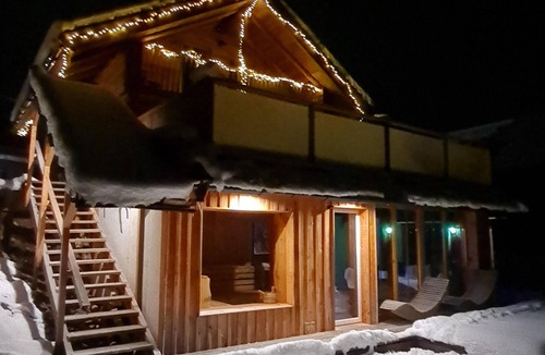 Klagenfurt-Wolfnitz House | Naturstammhaus, Blockhaus