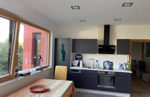 Walpersbach Apartment | Neu Renovierte Ferienwohnung 70qm