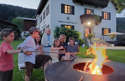 Radstadt Apartment | NEUHOFGUT I exklusives Ferienhaus für 10 Personen mit Garten!