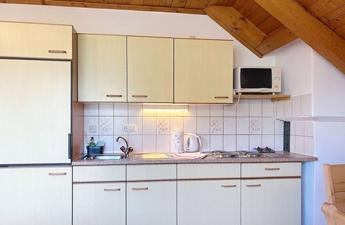 Katschberg Apartment | Nice apartment for 5 people with WIFI, TV, balcony and pets allowed