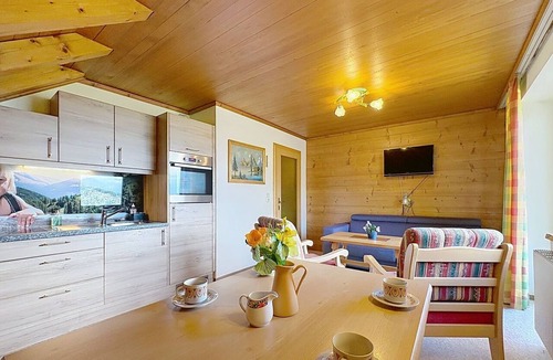 Katschberg Apartment | Nice apartment for 6 guests with WIFI, TV, balcony and pets allowed