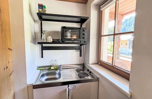 Oberndorf in Tirol Apartment | Nice apartment for 2 people with WIFI, TV and balcony