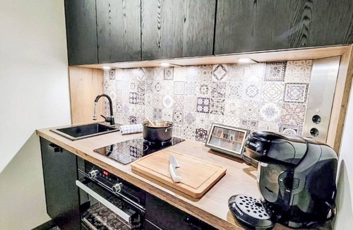 Sankt Urban Apartment | Nice apartment for 4 people with WIFI, pool, TV and balcony