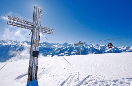 Paß Thurn Apartment | Nice apartment for 4 people with WIFI, pool, TV and balcony