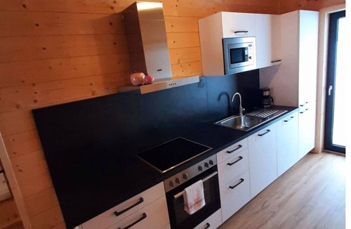 Sonnenalpe Nassfeld House | Nice apartment in villa for 6 people with WIFI, TV, terrace, pets allowed and panoramic view