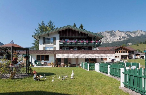 Graen Apartment | Nr.15A Apartment ZIRBENzeit - Guesthouse - Apart Braito
