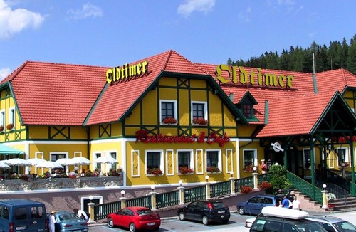 Preitenegg Hotel | Oldtimer Motel Pack