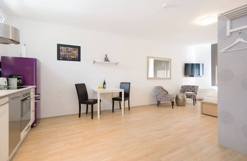 Wieden Apartment | Opera Apartment Top 13 - Christian Apartments