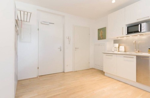 Wieden Apartment | Opera Apartment Top 13 - Christian Apartments
