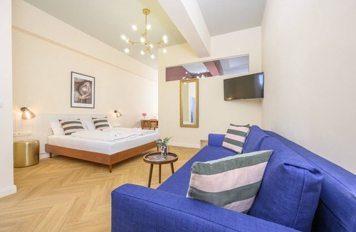 Innere Stadt Apartment | Palais Palffy I Spacious Apartment without Kitchen