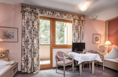 Sankt Oswald House | Panorama-luxussuite Silberdistel mit Eigener Sauna - Hotel St. Oswald