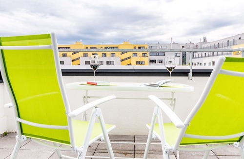 Erdberg Apartment | Pastel Colored 2 bedroom/Free Parking/Easy access to city center #6of10