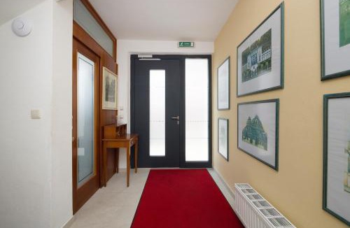 Hutteldorf House | Pension Garden