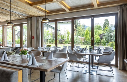 Ehrwald Apartment | Pleasant apartment near Ehrwald Town (No Deposit)