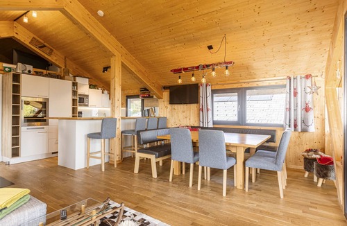 Pichl-Preunegg Ski Chalet | Premium Chalet # 13 with sauna & swimspa