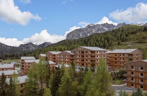 Sonnenalpe Nassfeld House | Premium Lodge with 6 bedrooms and sauna