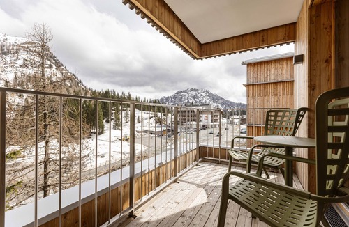 Sonnenalpe Nassfeld House | Premium Lodge with 6 bedrooms and sauna