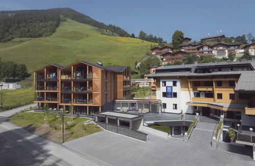 Vorderglemm Apartment | Premium suite with 2 bedrooms & private wellness area