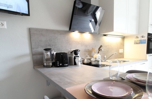 Untertschern Apartment | R.M.G. Studio BLOSSOMTIME