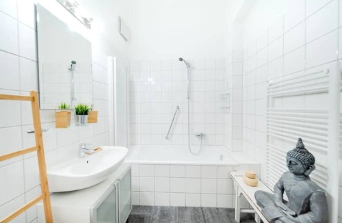 Matzleinsdorf Apartment | Ramperstorffergasse · Margaréte Family Stay