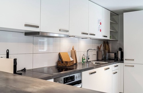 Bregenz Apartment | Retro-Urban Style in the Heart of Bregenz