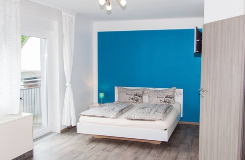 Rust Apartment | Romantica, Rust
