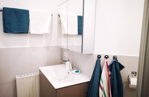 Anger House | Room 2 | Rotes Herzerl (from 6 nights) - Kleinhofers Himbeernest
