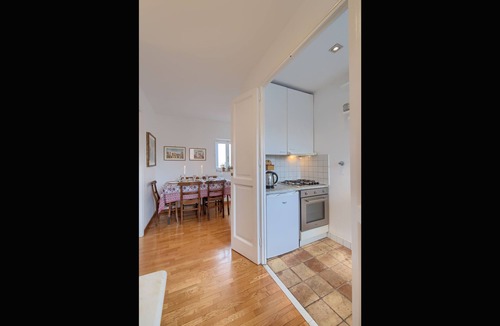 Rione XIV Borgo Apartment | SAINT ANGELO CENTRAL TOP FLOOR APARTMENT NEAR SAINT PETERS (AirCon-WiFi)