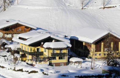Eben im Pongau Apartment | Schattaugut: Apartment with Terrace