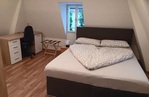 Eisenstadt Apartment | Schloss-Appartements