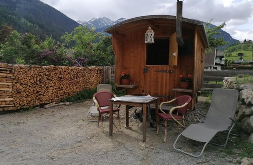 Grosskirchheim Other | Schlosswirts Wohnmobilstellplatz, Schäferwagen und Bauwagen Großglockner Hochalpenstrasse