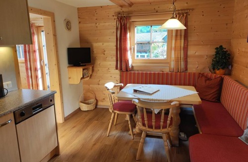 Alpbach Apartment | Schneiderhäusl - Holiday apartment Wiesenblick