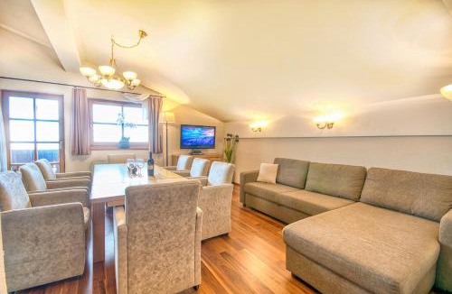 Furth Apartment | Select Top 10 - by Alpen Apartments