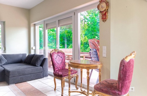 Grinzing Villa | Shared Villa-Room in Vienna for 1
