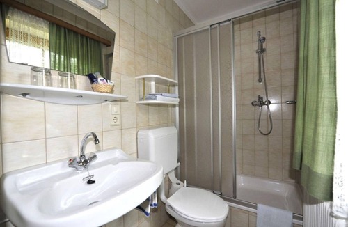 Lessach House | Single room with shower, WC No. 5 - Macheiner, guest house - Apartment