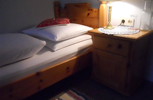 Lessach House | Single room with shower, WC No. 5 - Macheiner, guest house - Apartment
