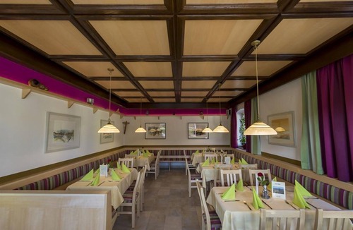 Oberalm Cottage | Single room with shower, WC - Angerer, Inn