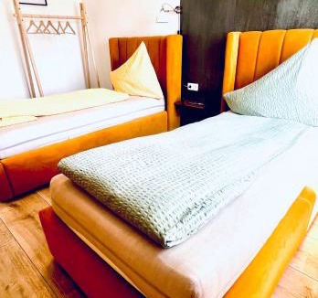 Knittelfeld Apartment | Sofia Apartment & Zimmer Nähe Redbull Ring